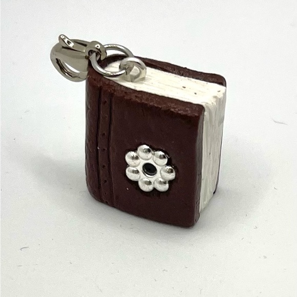 Unique Book Pendant-miniature Polymer Clay keychain book-One of a kind mini book - Picture 12 of 13